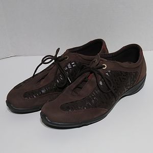Ecco Suede Dark Brown Lace Up Comfort Oxfords Women EUR 40